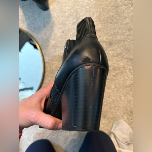 Vera Wang Black Booties 9M - Picture 11 of 16